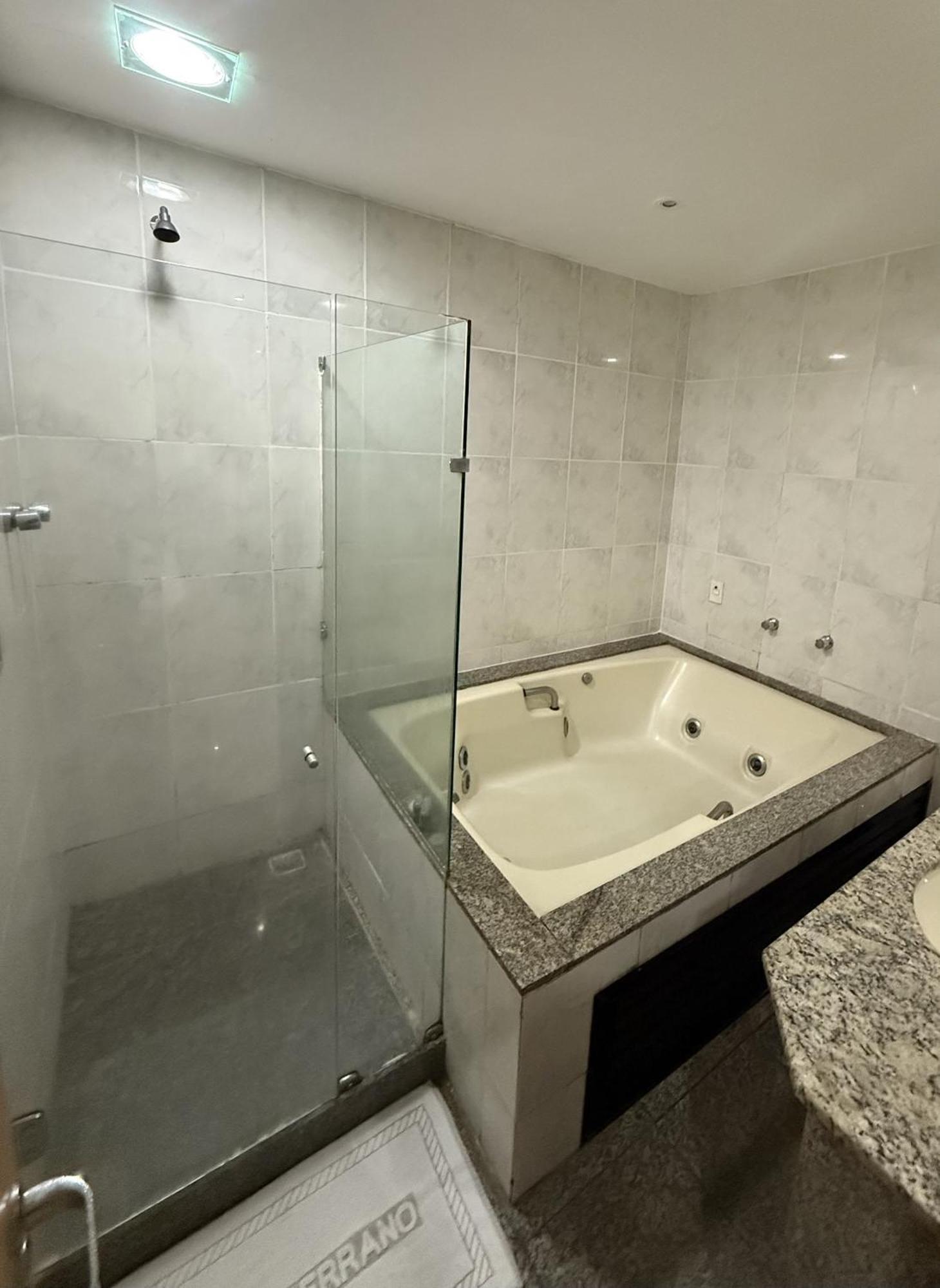 Hotel Serrano — Fotos 1